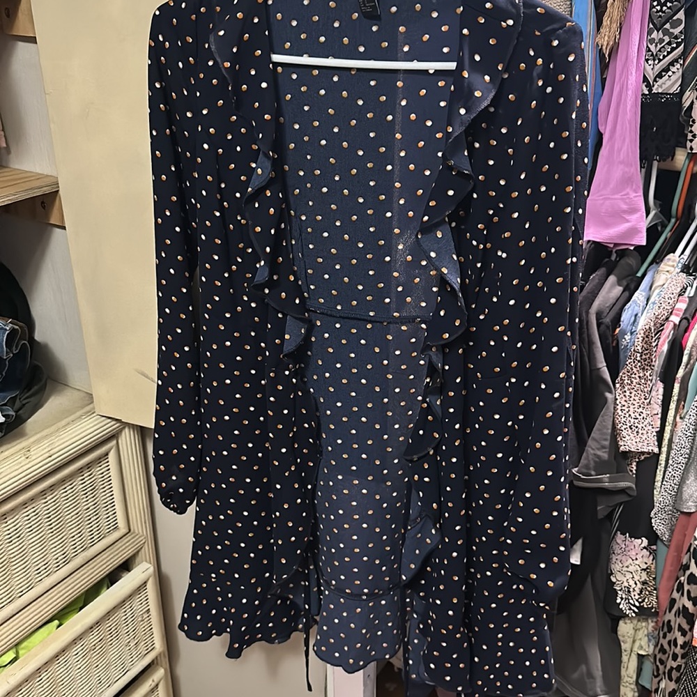 Forever 21 wrap dress - Picture 3 of 3